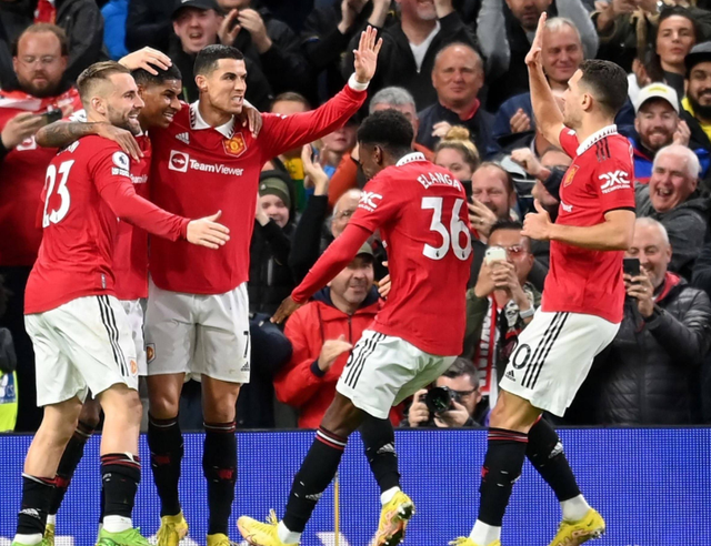 今晚皇家社会备战英超；伤情更新细节曝光；悬念犹存；心理建设被强调